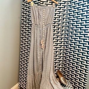 GORGEOUS maxi halter dress